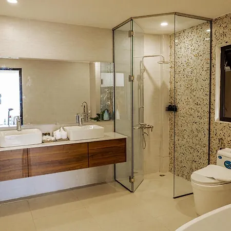 Bong Villa Hotel & Apartment Tỉnh Kontum Exterior photo
