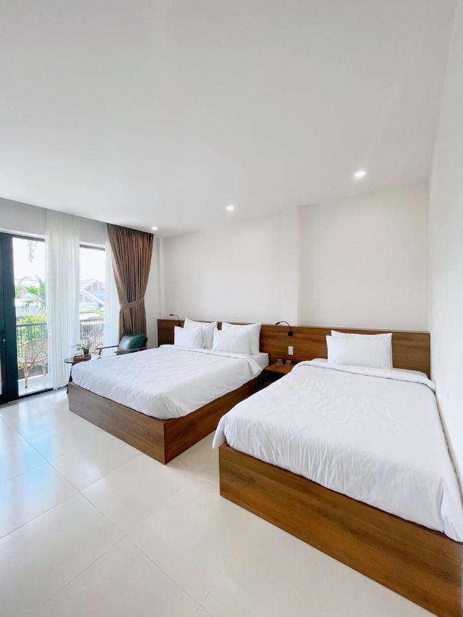 Bong & Hotel Kon Tum