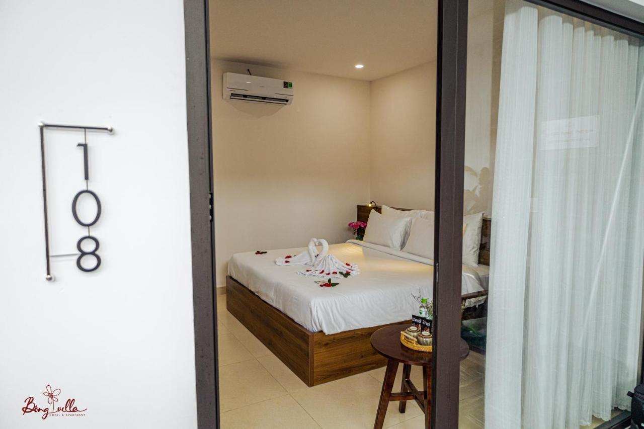 Bong & Hotel
